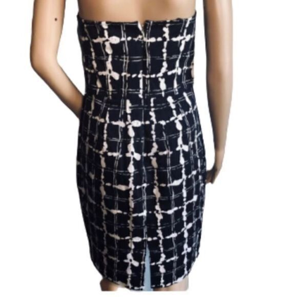 Express Design Studio Strapless Dress - Picture 4 of 5